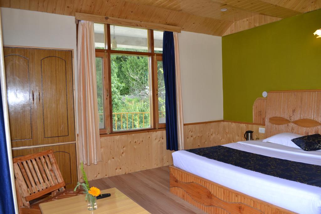 The Pranjal Inn Manāli Стая снимка